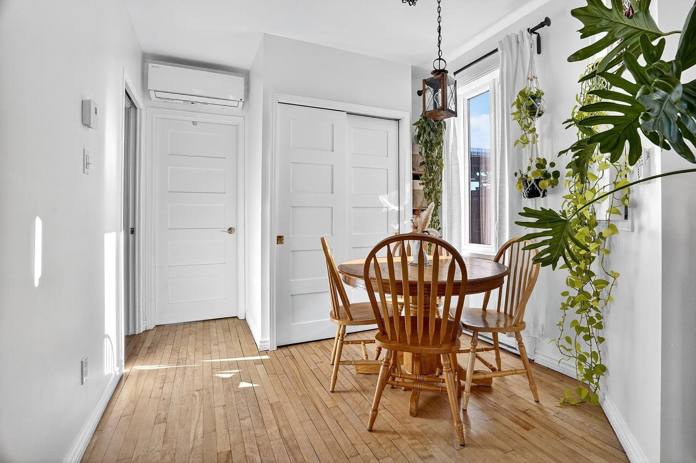 Salle à manger - 1199 Rue Dorion, Montréal (Ville-Marie), QC - Indoor