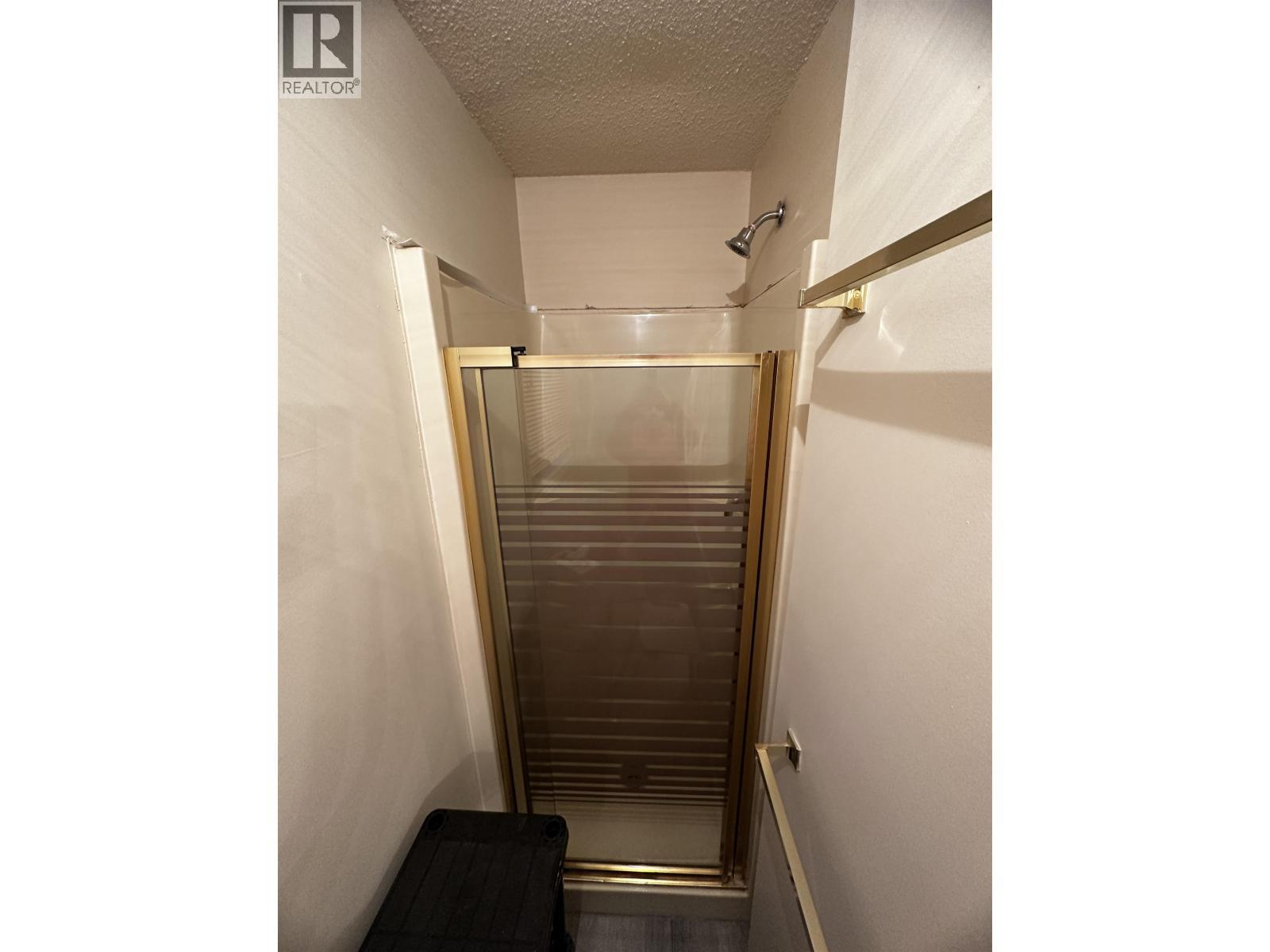 5735 Gairdner Crescent, Fort Nelson, BC - Indoor Photo Showing Other Room