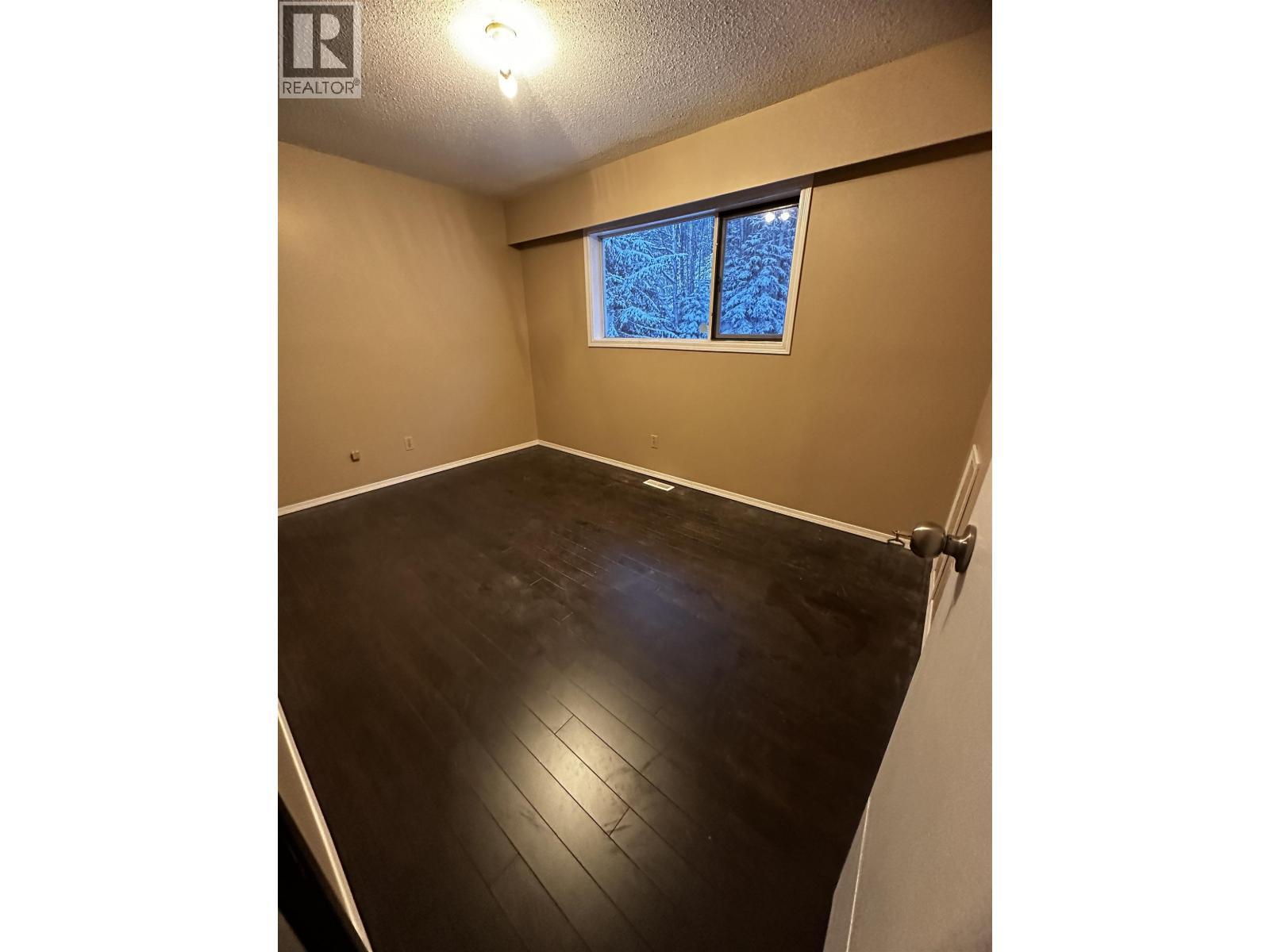 5735 Gairdner Crescent, Fort Nelson, BC - Indoor Photo Showing Other Room