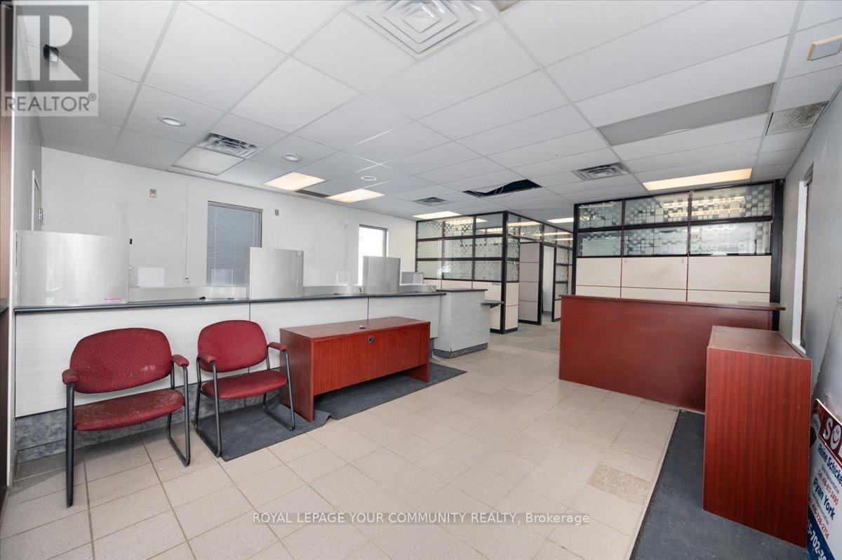 10 Cameron Street W, Brock, ON