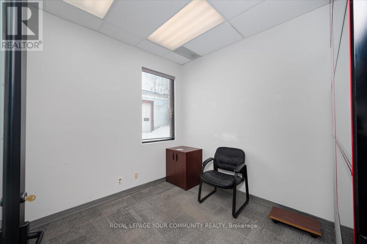 10 Cameron Street W, Brock, ON