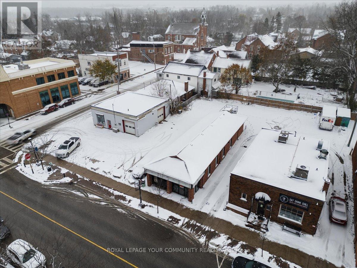 10 Cameron Street W, Brock, ON