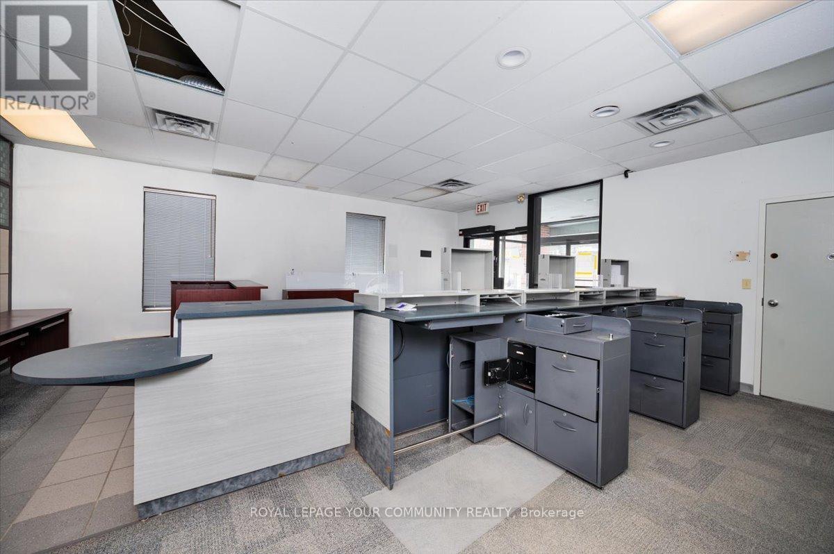 10 Cameron Street W, Brock, ON