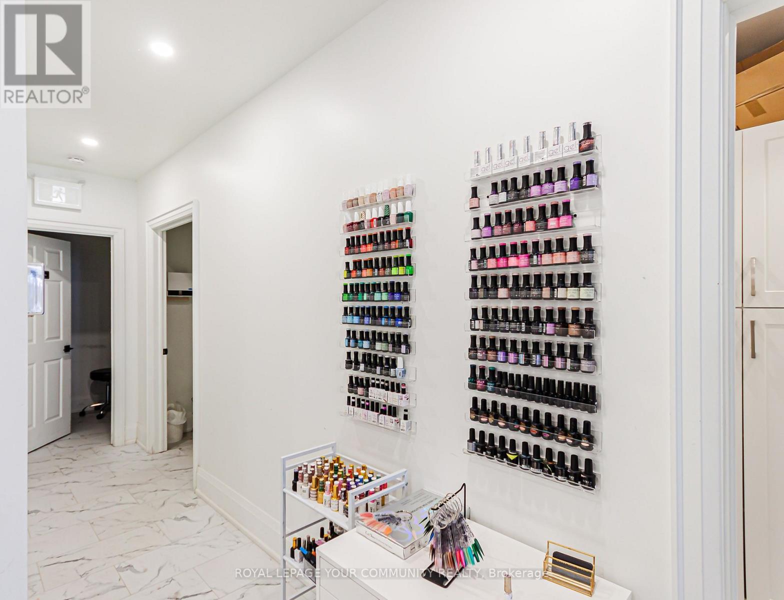 204 Brock Street S, Whitby, ON