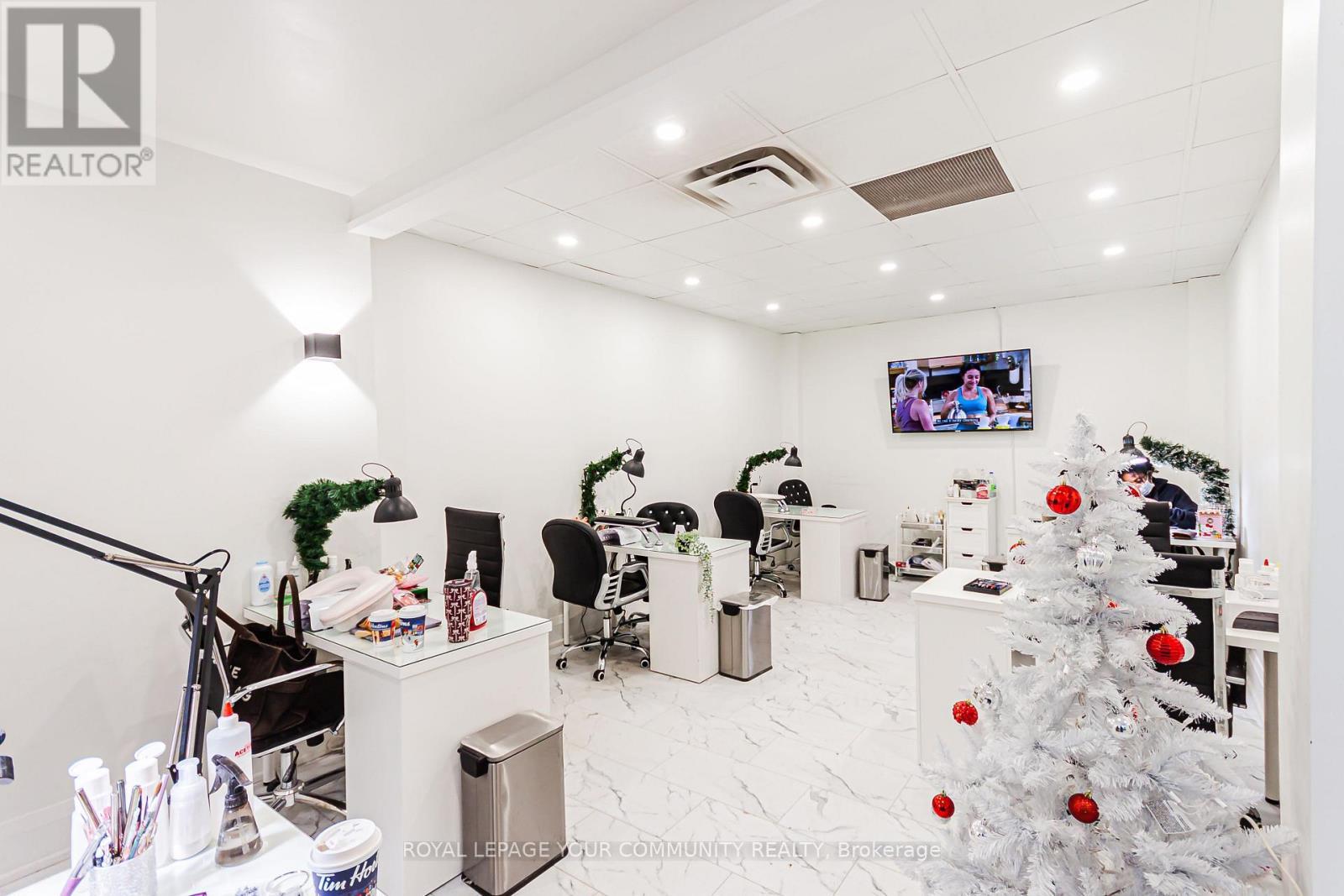 204 Brock Street S, Whitby, ON