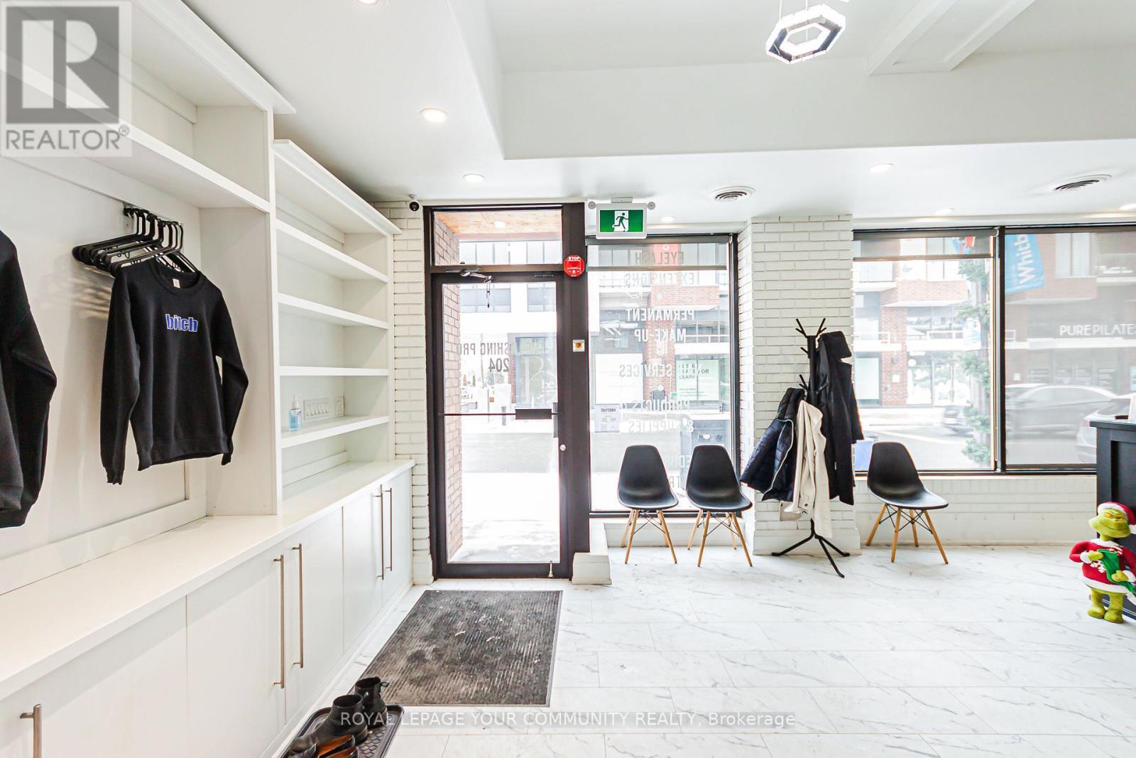 204 Brock Street S, Whitby, ON