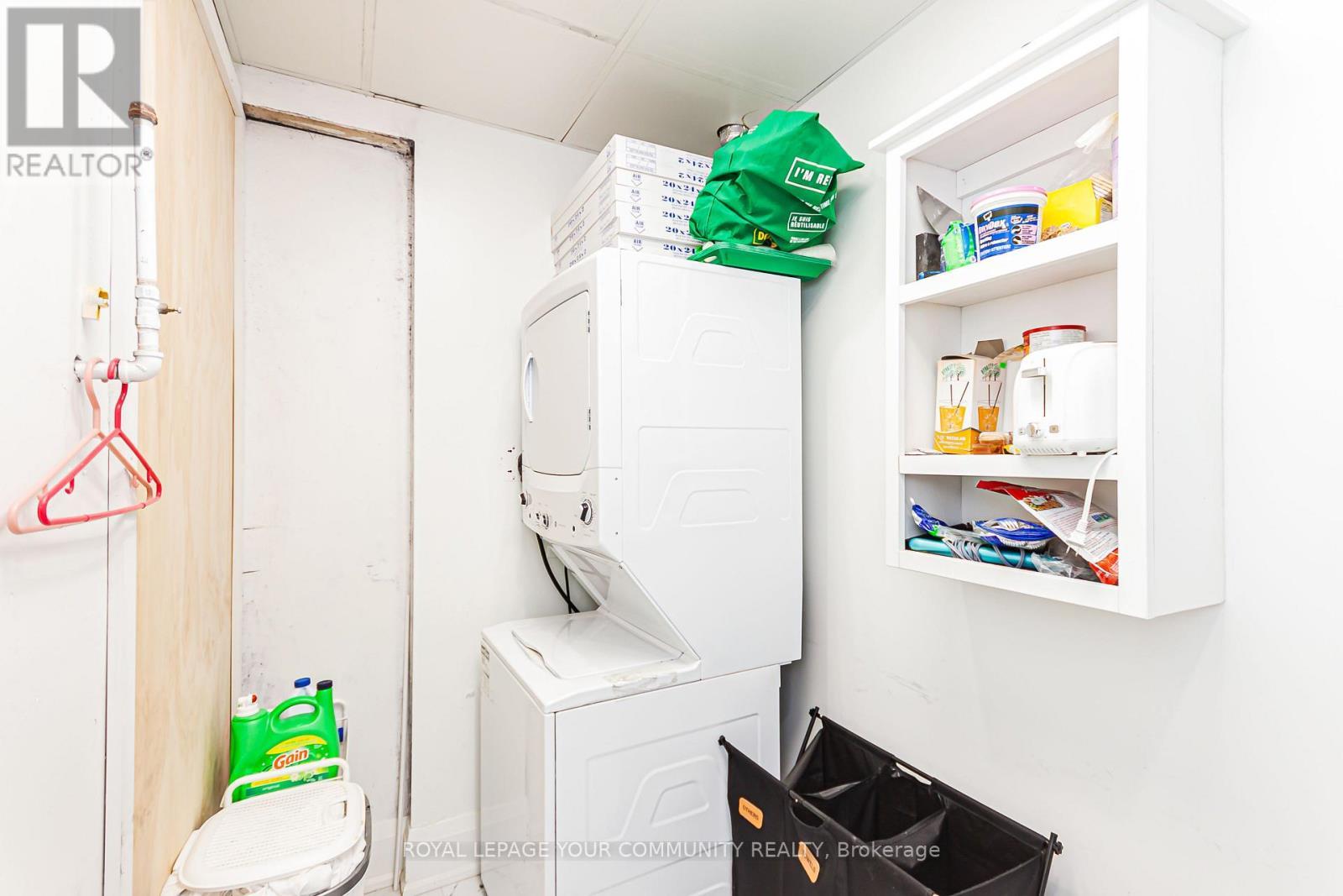 204 Brock Street S, Whitby, ON