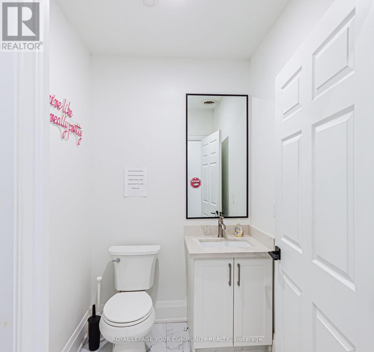 204 Brock Street S, Whitby, ON