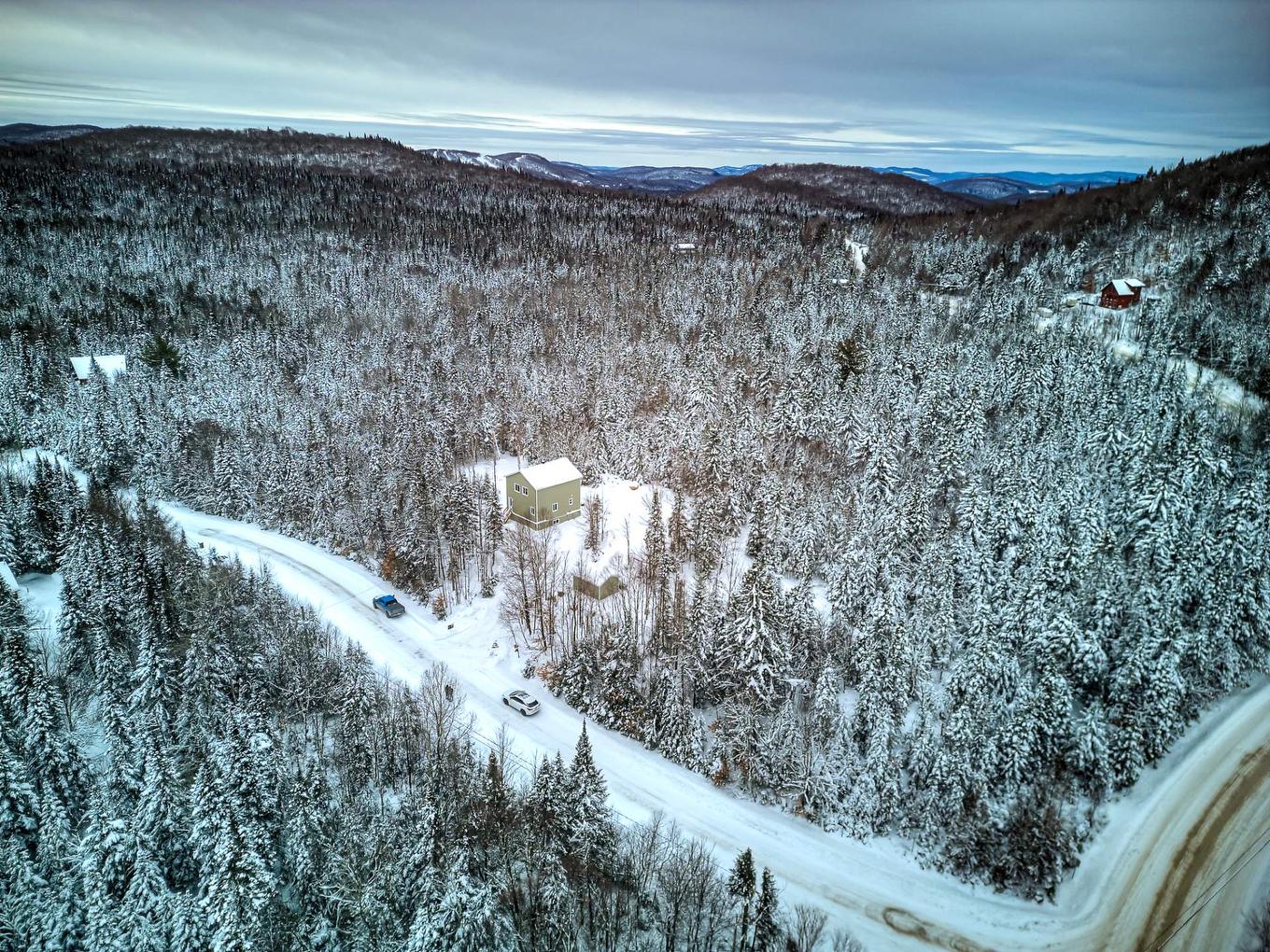 Aerial photo - 101 Mtée Manitonga, Lac-Supérieur, QC - Outdoor With View