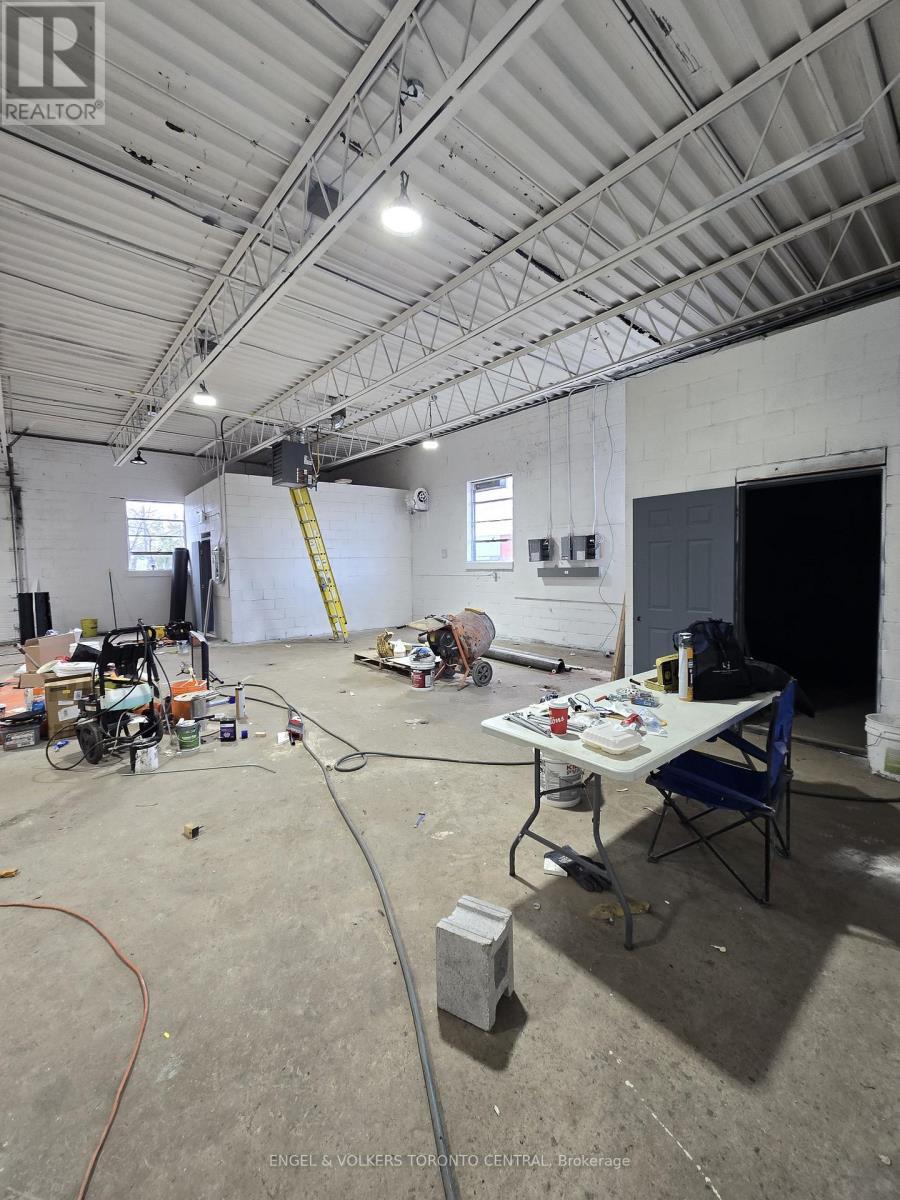 31 Comstock Road, Toronto, ON