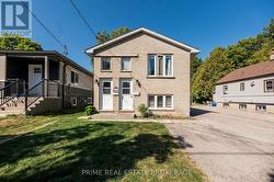 2 - 219 EMERSON AVENUE London South (South H), ON N5Z 3L5