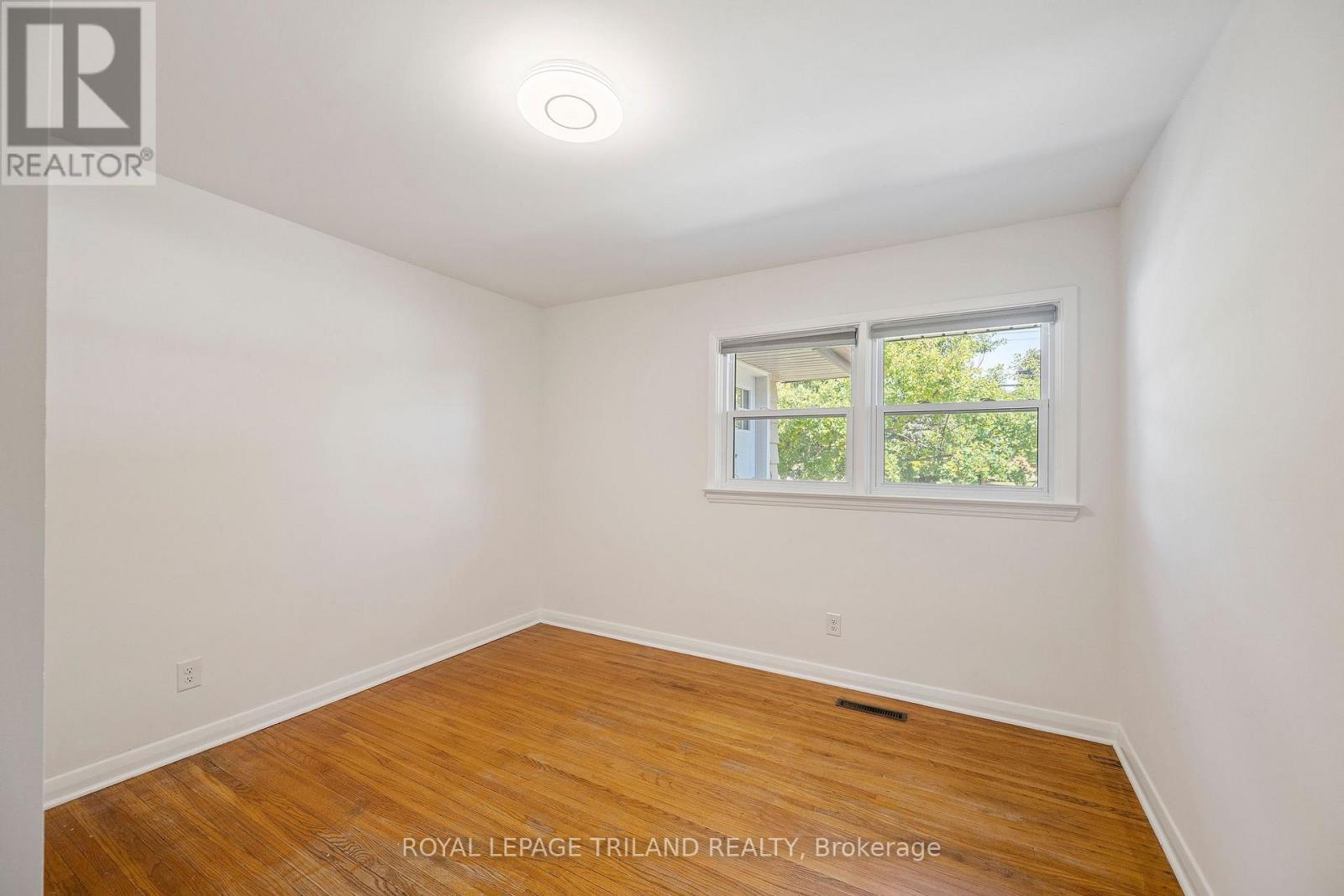 264 Trott Drive, London North (North R), ON - Indoor Photo Showing Other Room