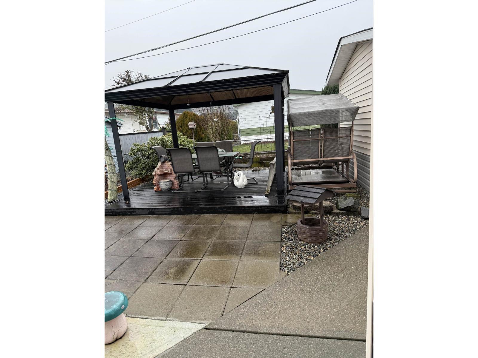 222 27111 0 Avenue, Langley, BC - Outdoor