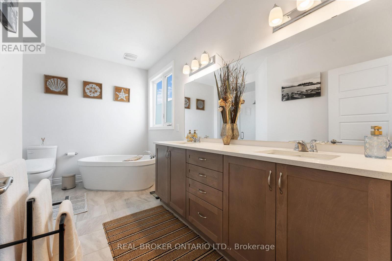 373 River Landing Avenue, Ottawa, ON - Indoor Photo Showing Bathroom