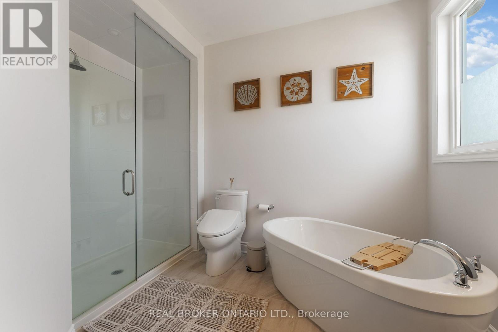 373 River Landing Avenue, Ottawa, ON - Indoor Photo Showing Bathroom