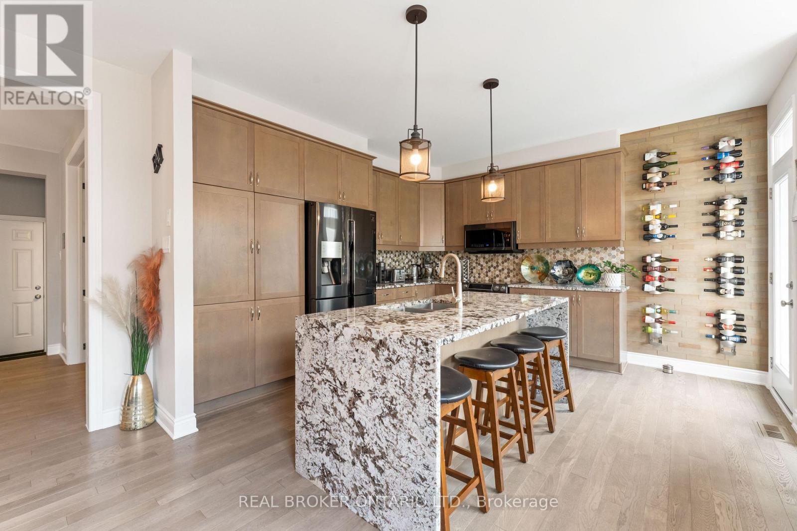 373 River Landing Avenue, Ottawa, ON - Indoor