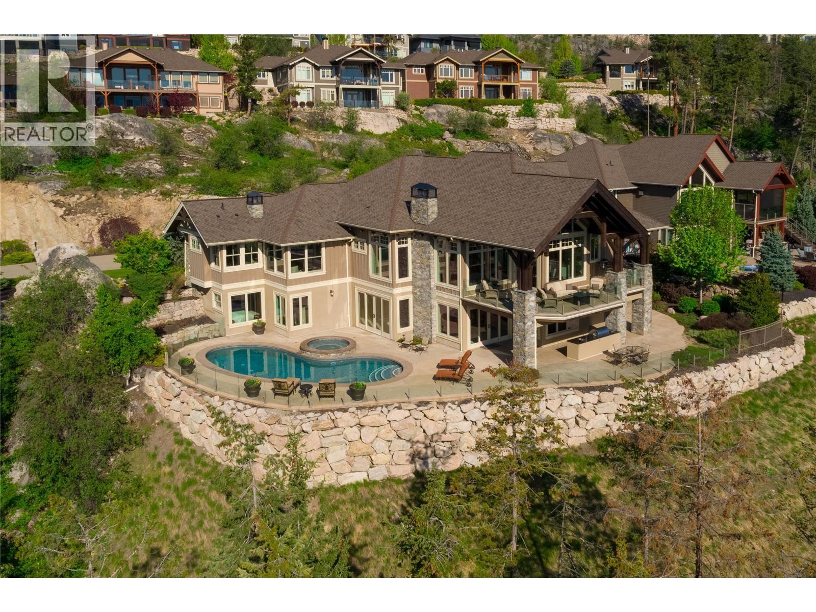 622 Jigger Place, Vernon, BC - Outdoor With In Ground Pool