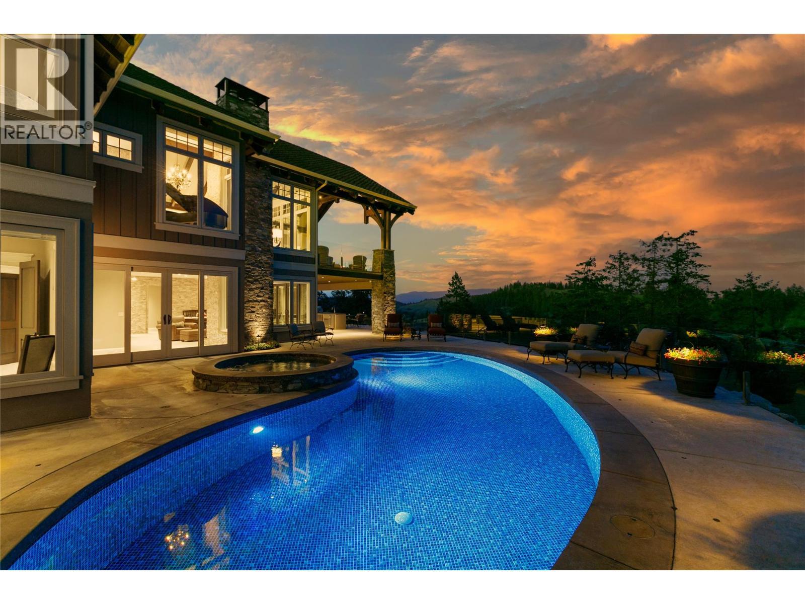 622 Jigger Place, Vernon, BC - Outdoor With In Ground Pool