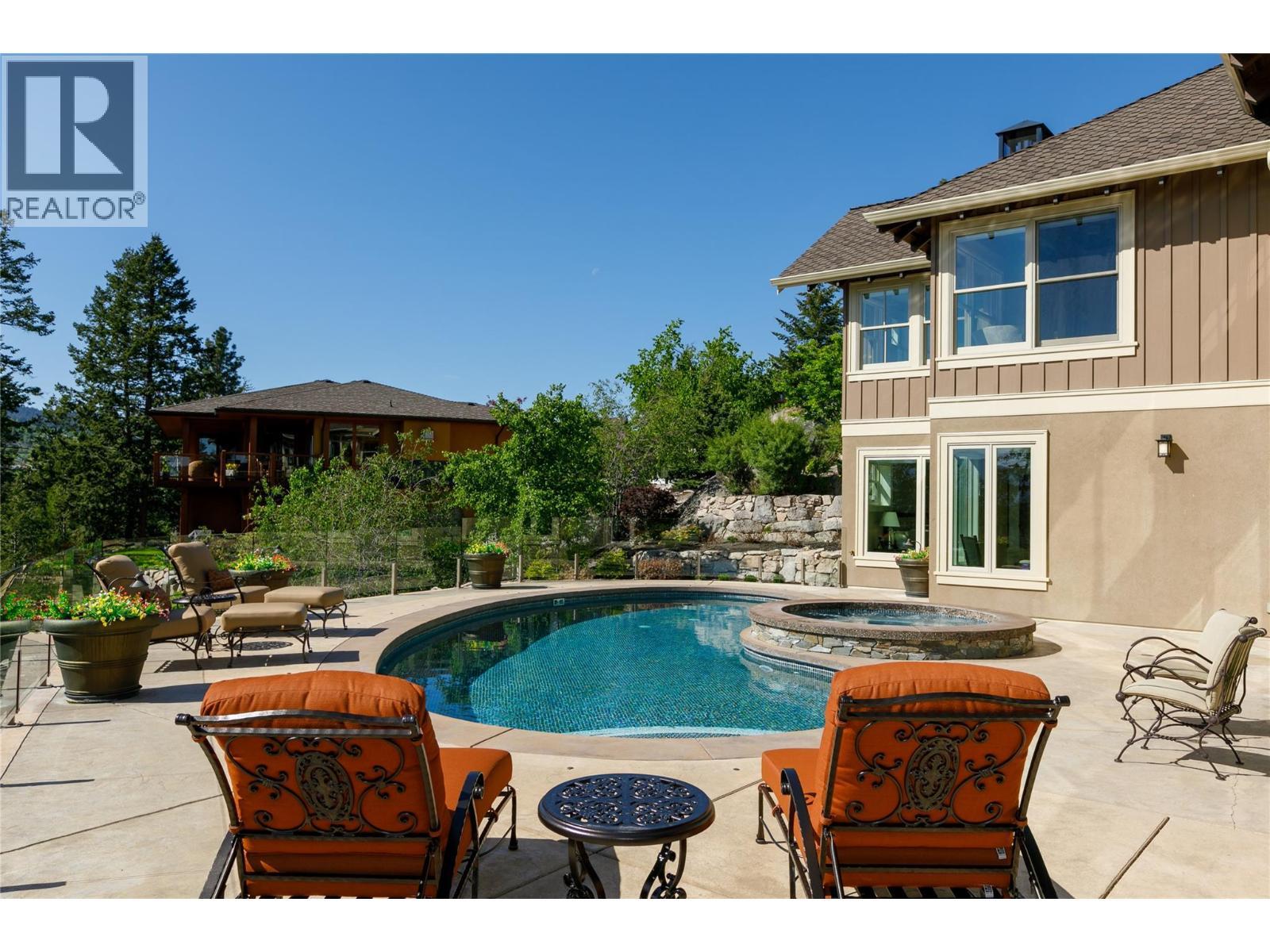 622 Jigger Place, Vernon, BC - Outdoor With In Ground Pool