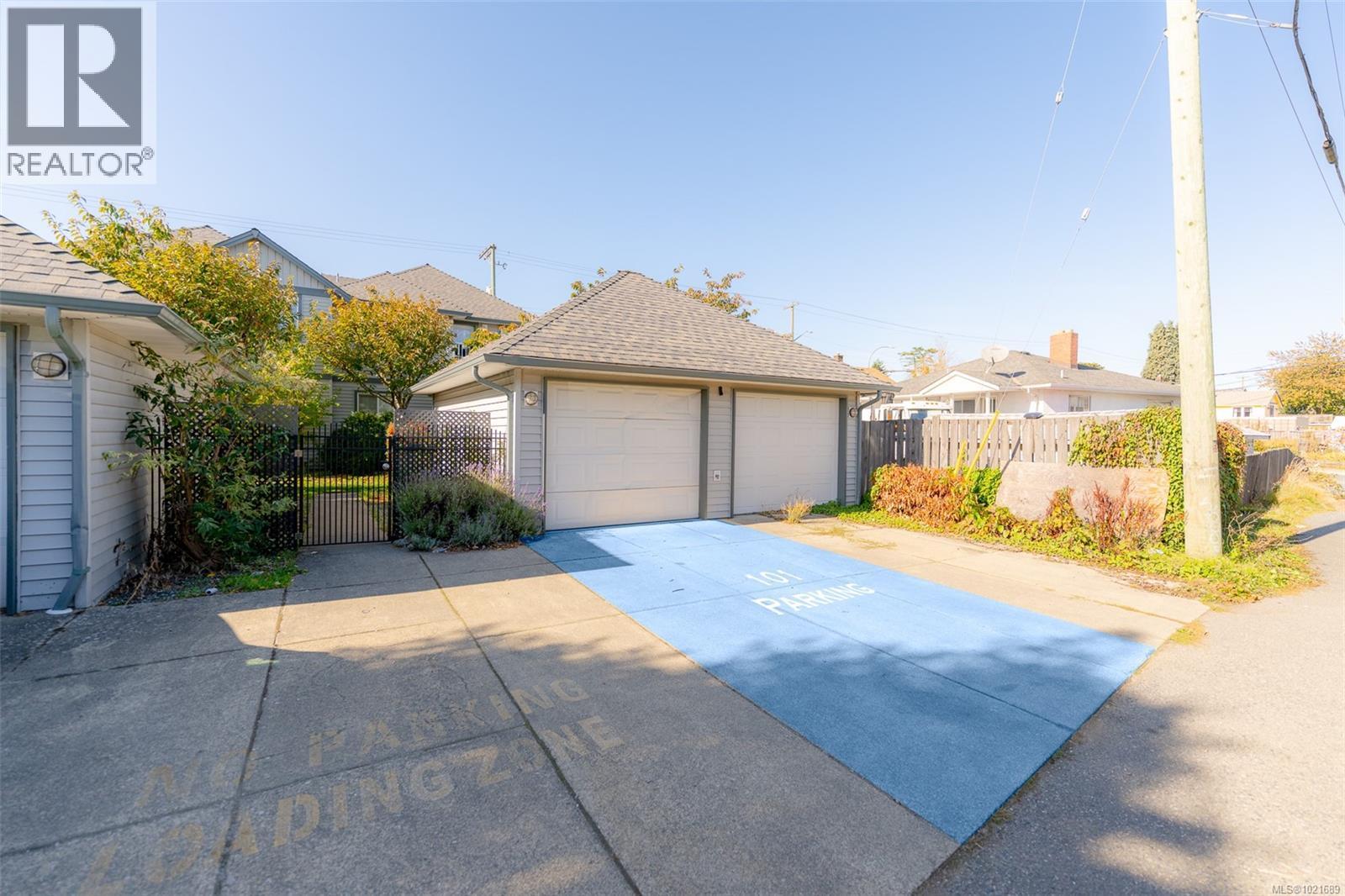 101 211 Victoria Rd, Nanaimo, BC