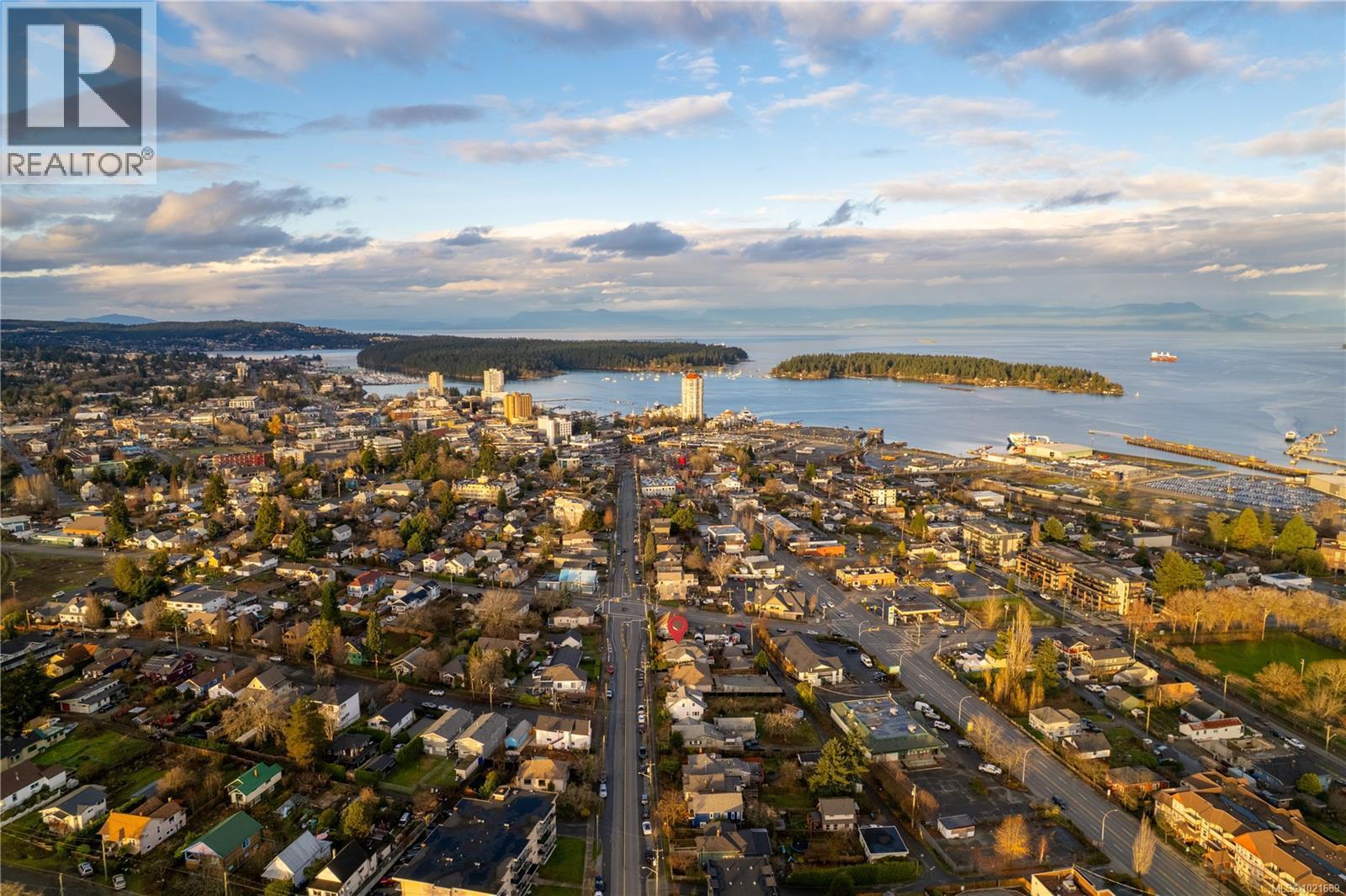 101 211 Victoria Rd, Nanaimo, BC