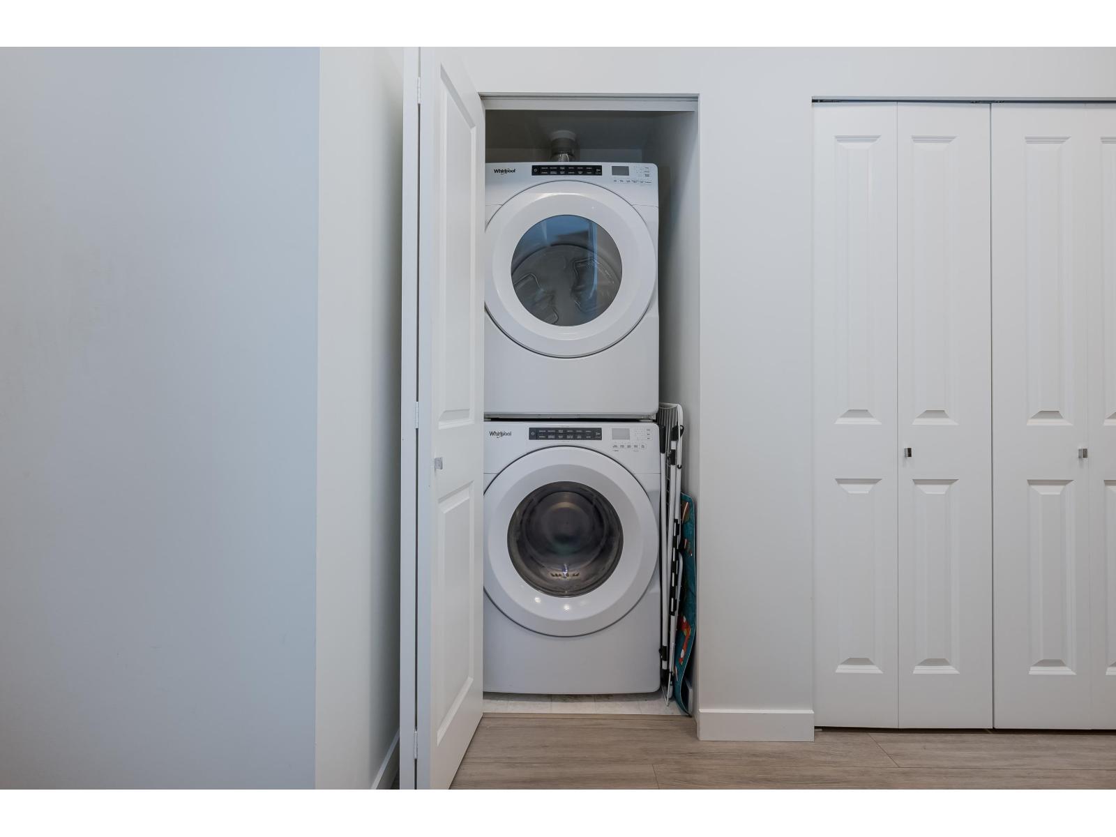 B116 8150 207 Street, Langley, BC - Indoor Photo Showing Laundry Room