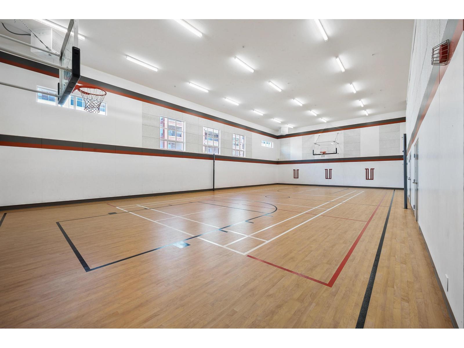 B116 8150 207 Street, Langley, BC - Indoor Photo Showing Other Room