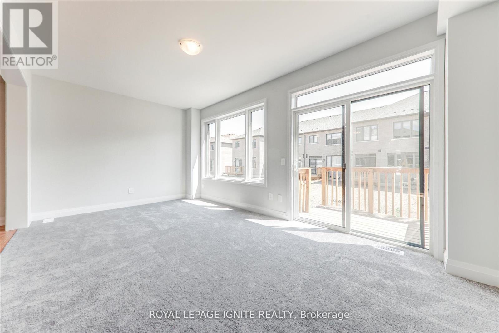 61 Butler Boulevard, Kawartha Lakes, ON - Indoor Photo Showing Other Room