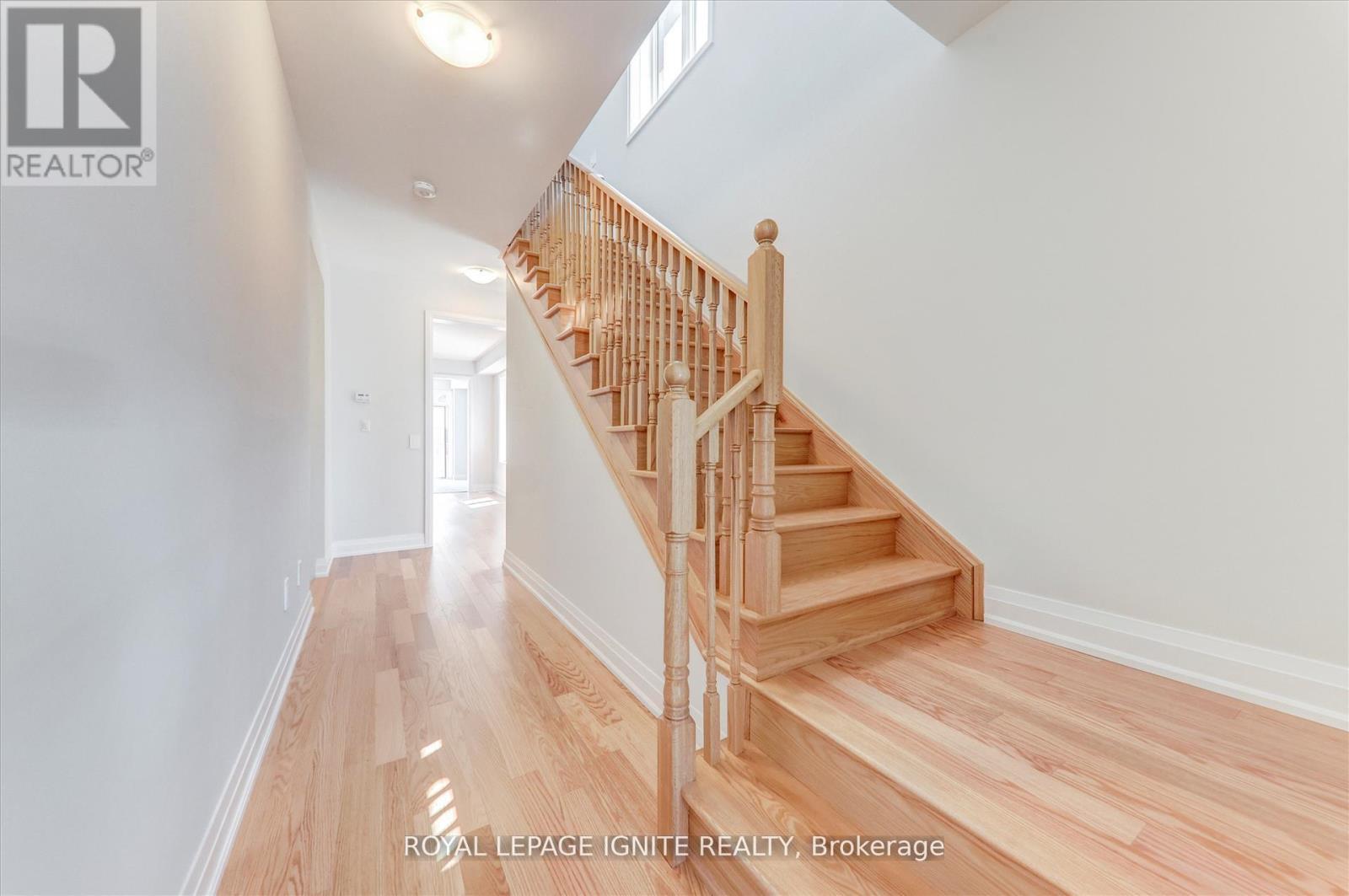 61 Butler Boulevard, Kawartha Lakes, ON - Indoor Photo Showing Other Room