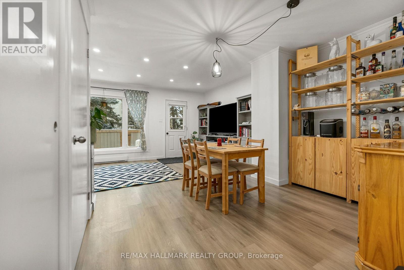 1314 Cedarcroft Crescent, Ottawa, ON - Indoor