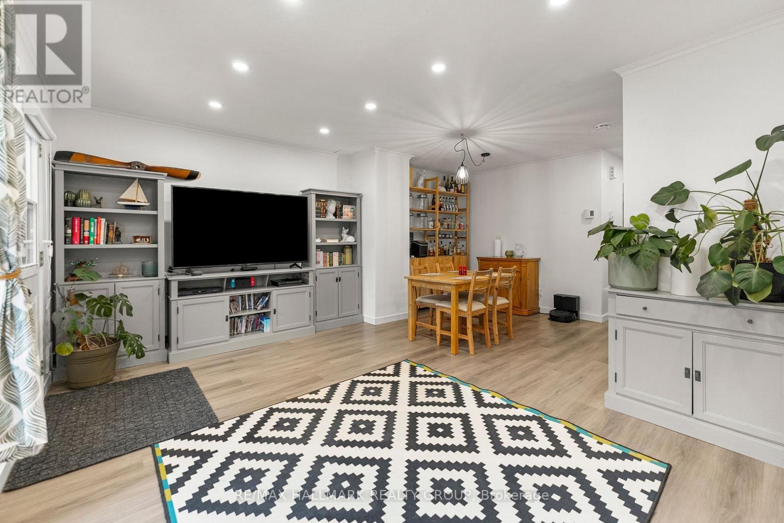 1314 Cedarcroft Crescent, Ottawa, ON - Indoor Photo Showing Other Room