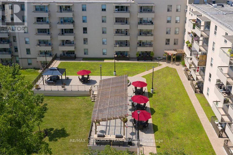 520 - 158 Fitch Street, Welland (Prince Charles), ON - Outdoor