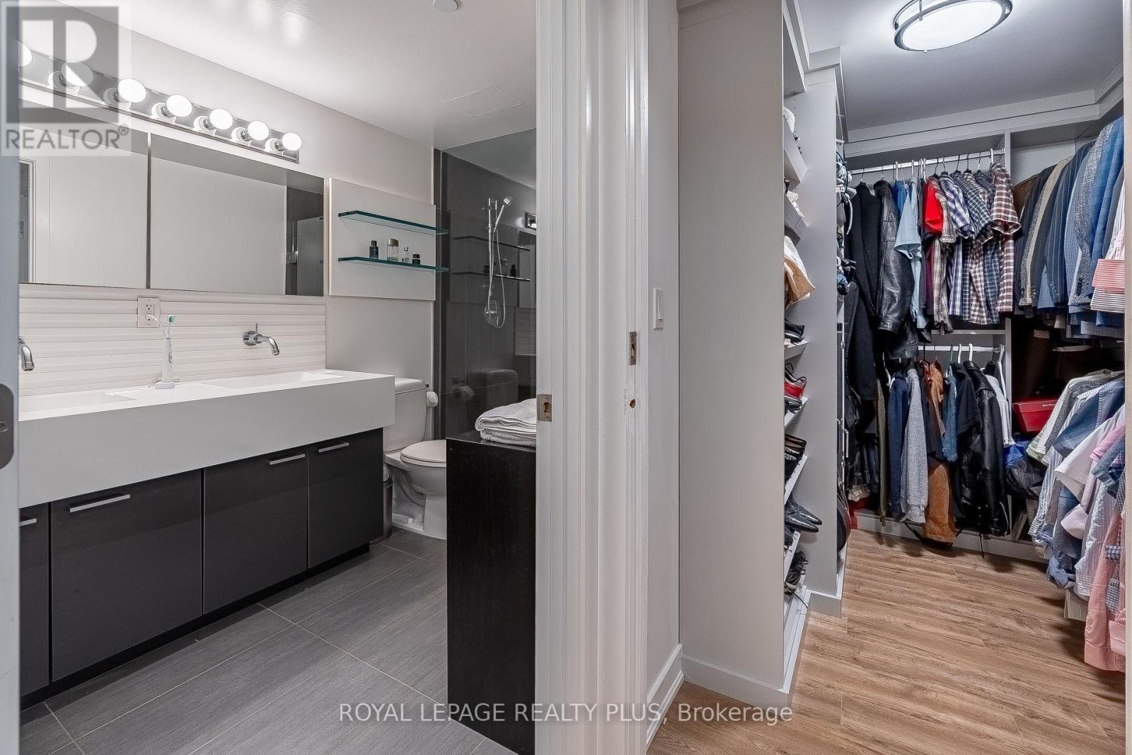 117 - 55 Stewart Street, Toronto, ON