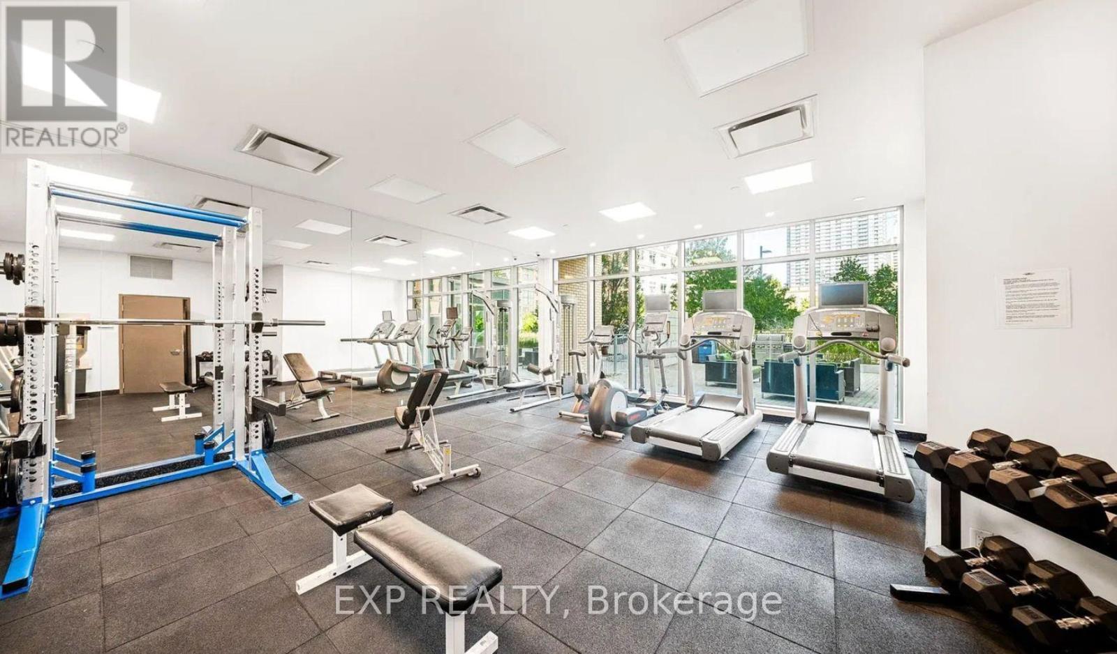 1402 - 69 Lynn Williams Street, Toronto, ON - Indoor Photo Showing Gym Room