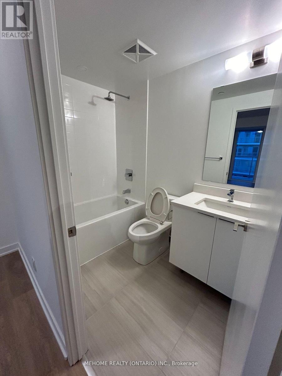 3302 - 2033 Kennedy Road, Toronto, ON - Indoor Photo Showing Bathroom