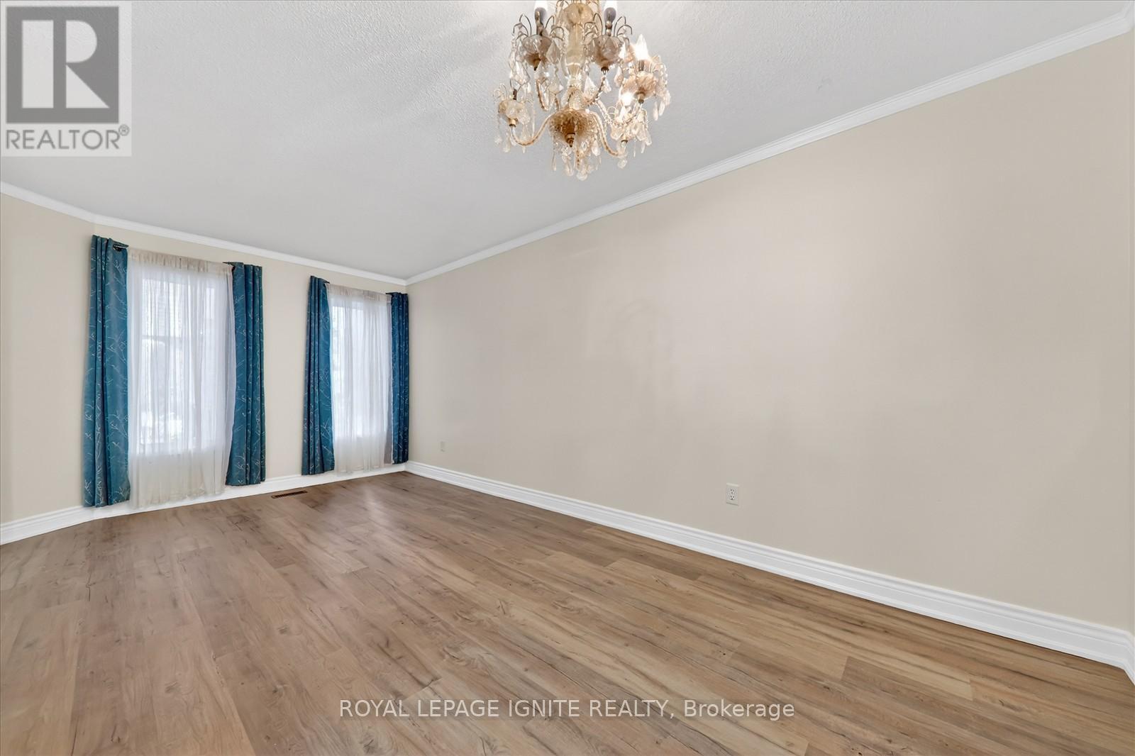 18 Gill Crescent, Ajax, ON - Indoor Photo Showing Other Room