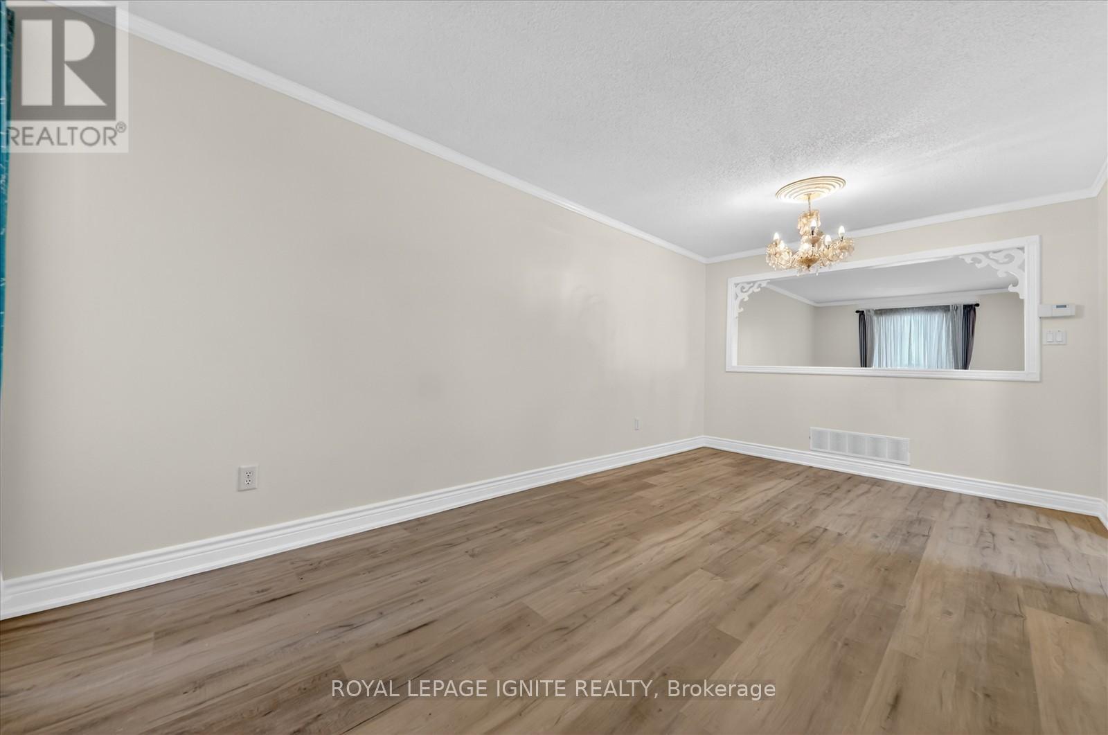 18 Gill Crescent, Ajax, ON - Indoor Photo Showing Other Room