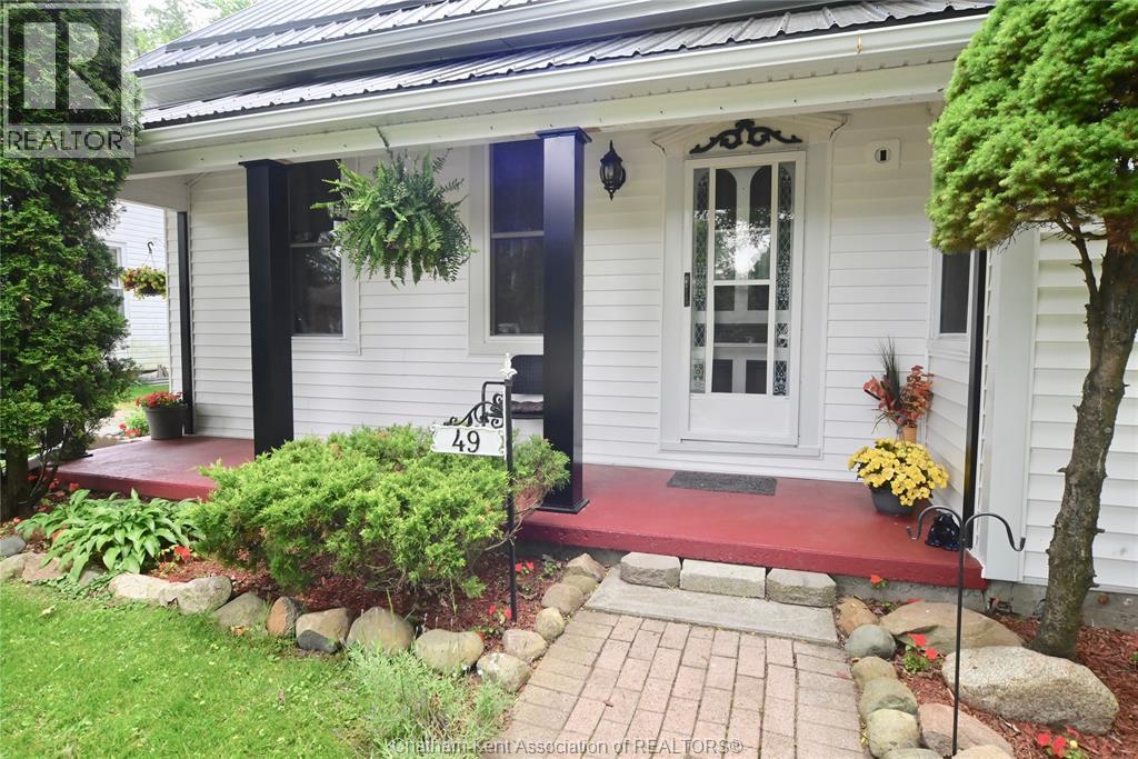 49 Erie Street South, Ridgetown, ON - Outdoor