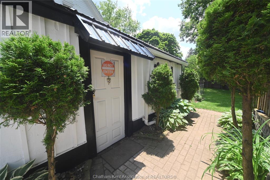 49 Erie Street South, Ridgetown, ON - Outdoor