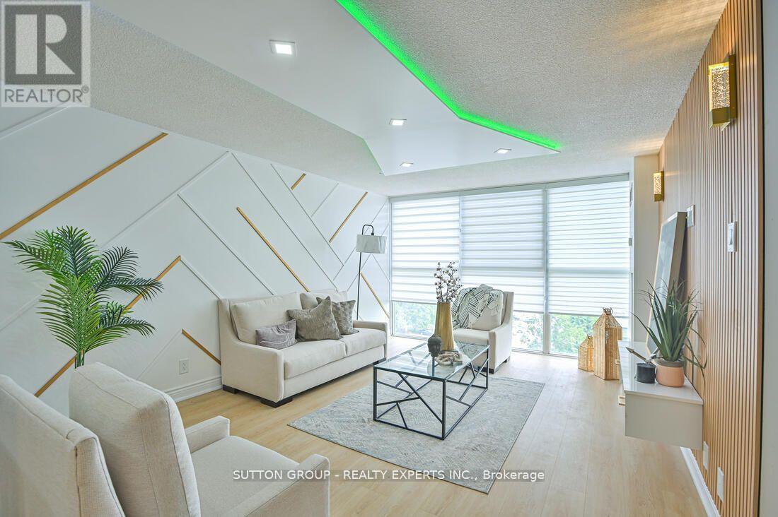 713 - 35 Trailwood Drive, Mississauga, ON - Indoor