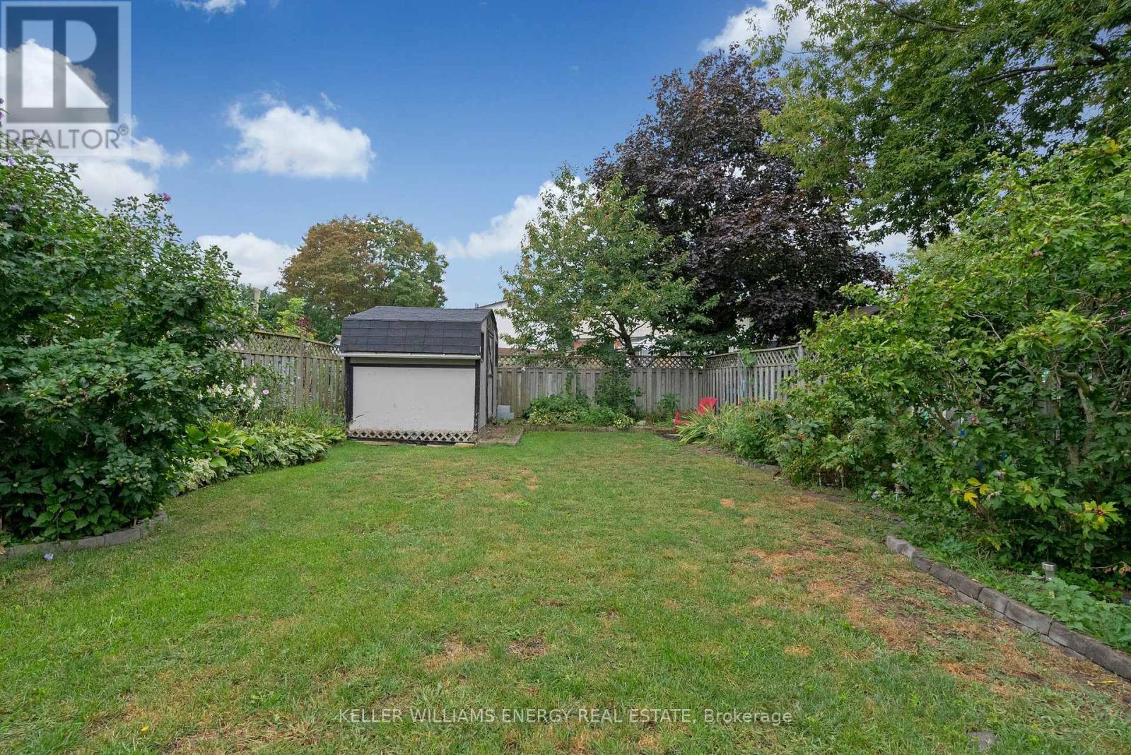 242 Waverly Street S, Oshawa (Vanier), ON - Outdoor