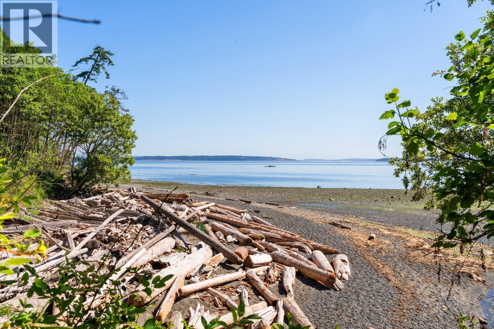 5605 Parker Ave, Saanich, BC - Outdoor With Body Of Water With View