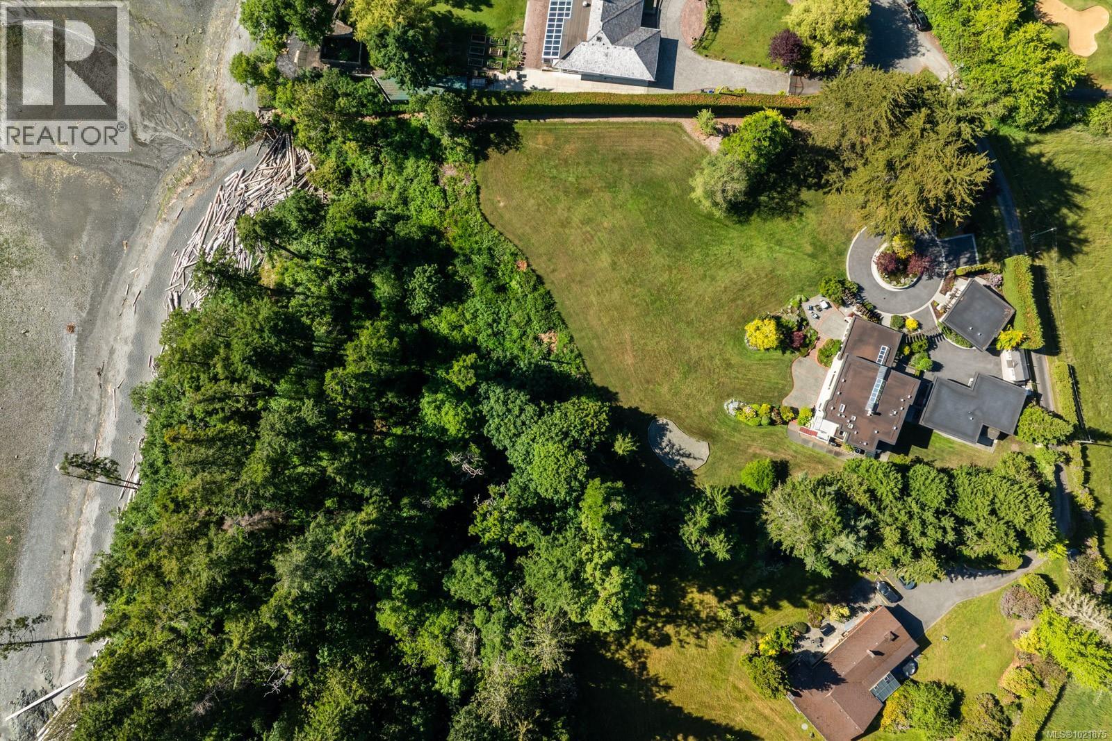 5605 Parker Ave, Saanich, BC - Outdoor With View