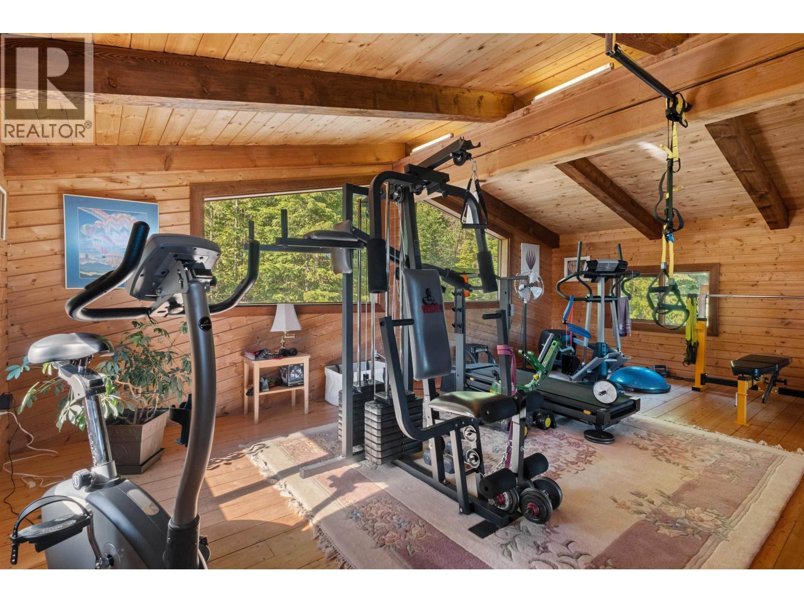11192 286 Street, Maple Ridge, BC - Indoor Photo Showing Gym Room