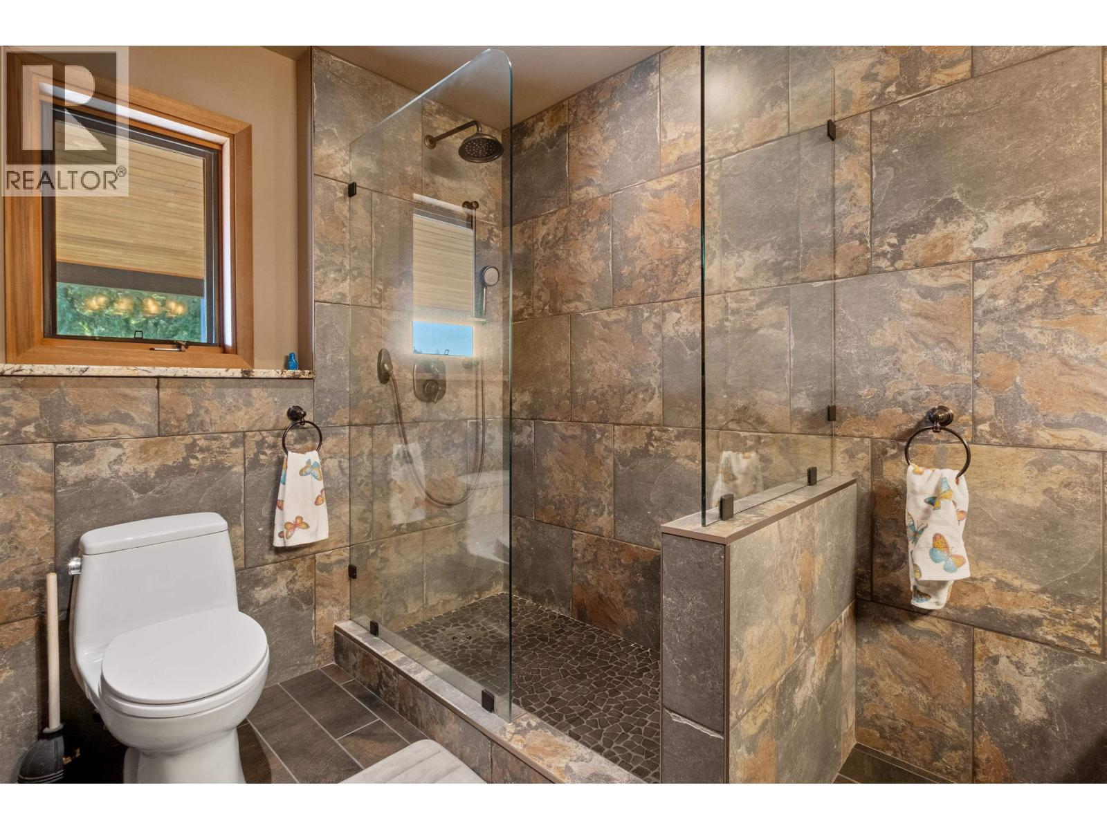 11192 286 Street, Maple Ridge, BC - Indoor Photo Showing Bathroom