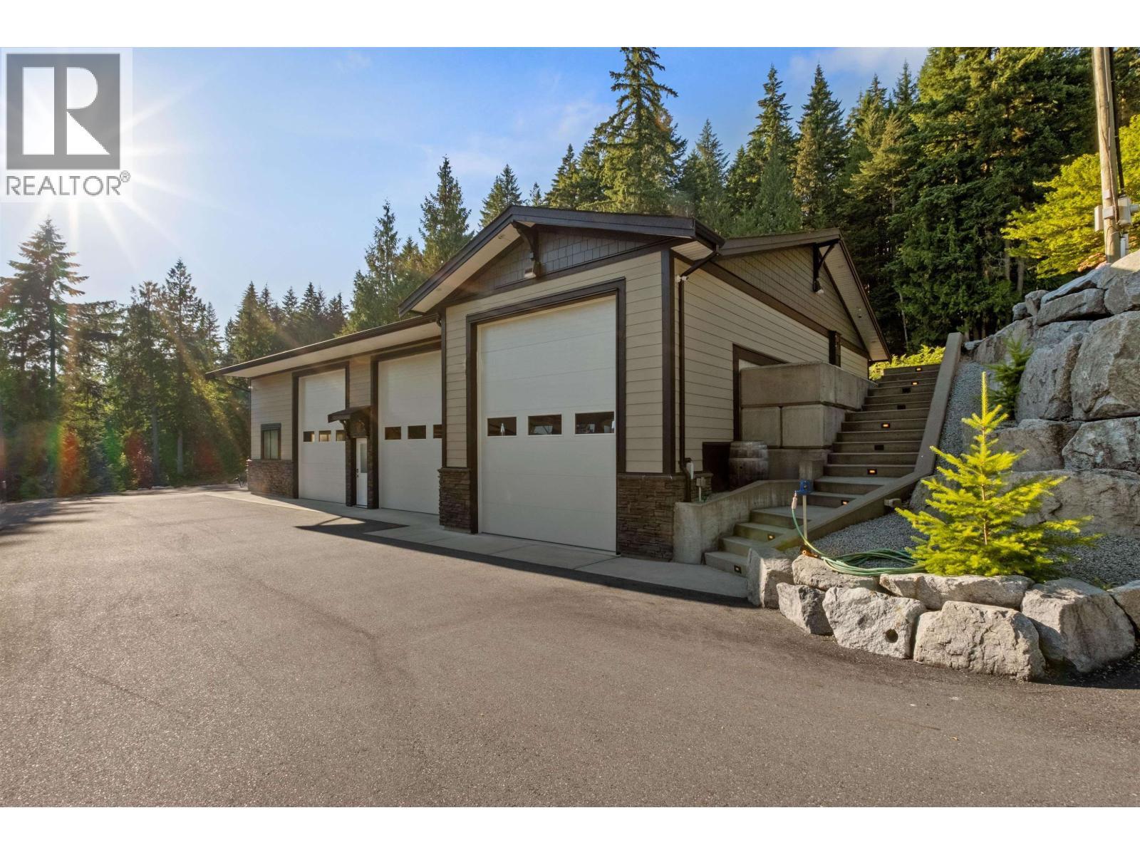 11192 286 Street, Maple Ridge, BC - Outdoor
