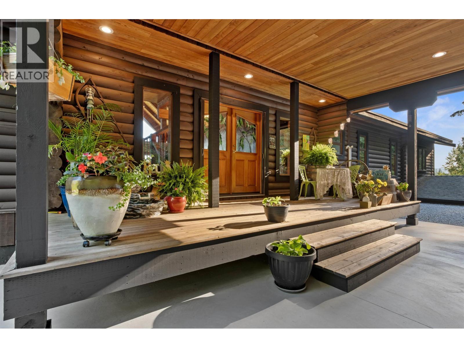 11192 286 Street, Maple Ridge, BC - Outdoor With Deck Patio Veranda