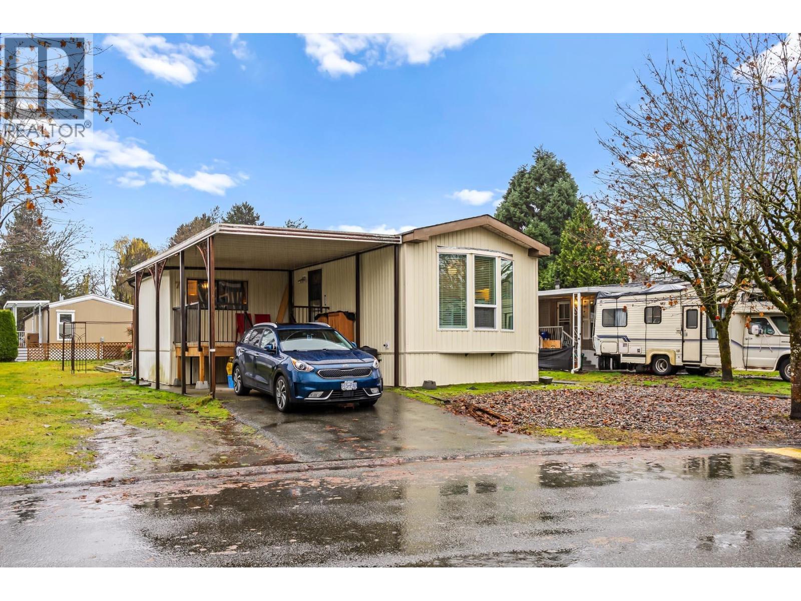 79 145 King Edward Street, Coquitlam, BC - Outdoor