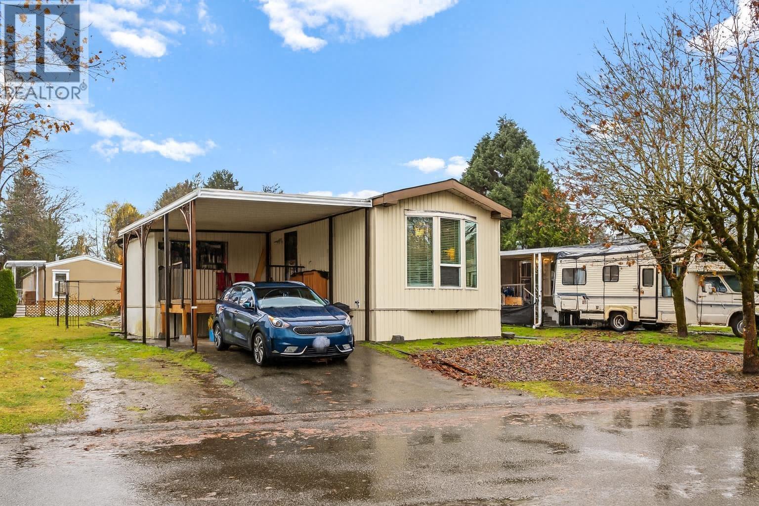 79 145 King Edward Street, Coquitlam, BC - Outdoor