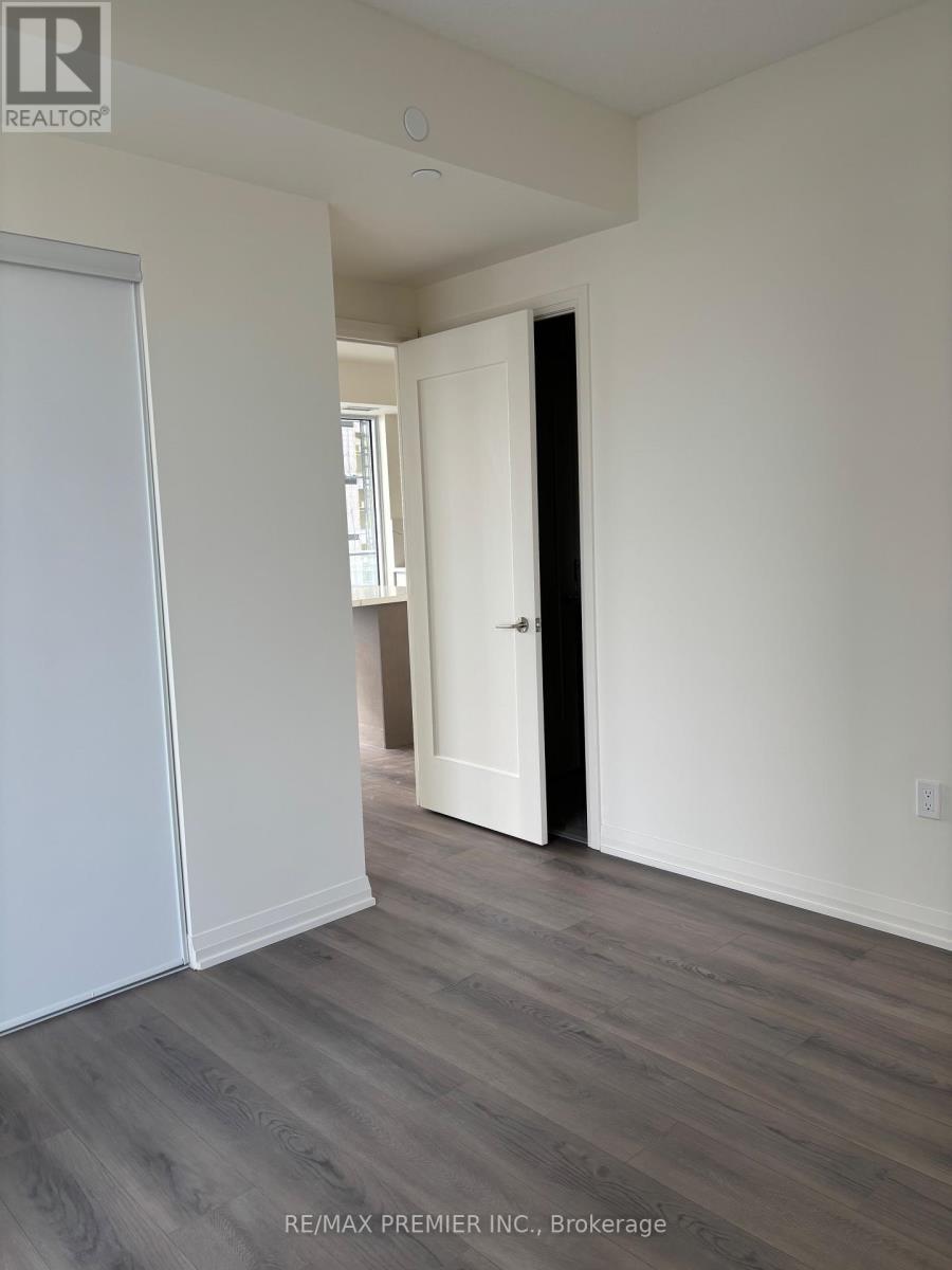 1410 - 8960 Jane Street, Vaughan, ON - Indoor Photo Showing Other Room